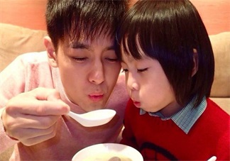 沒時間陪伴孩子會怎么樣 沒時間陪孩子會對孩子有什么影響