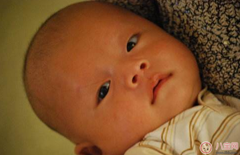 小寶寶受到驚嚇怎么辦 小孩子受到驚嚇的表現有哪些