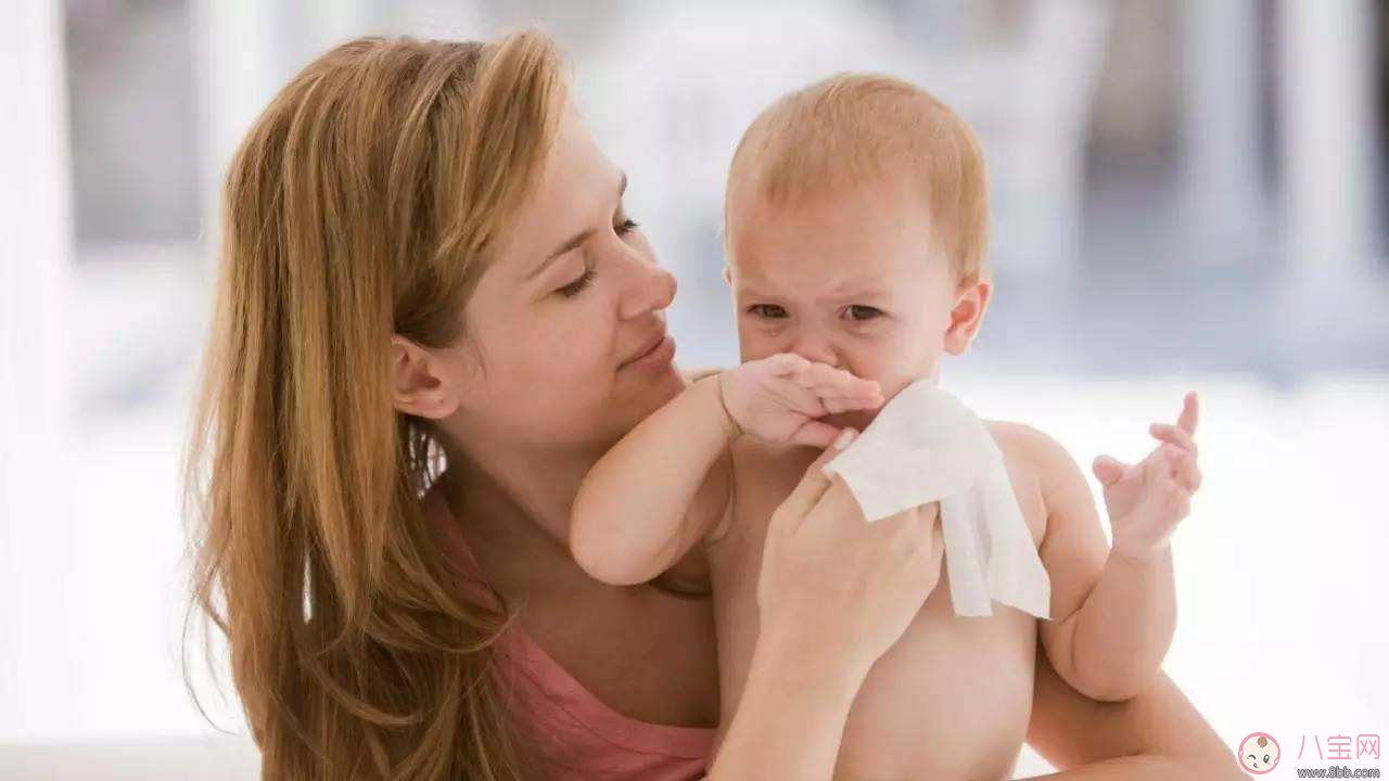 哪些物品寶寶容易誤服中毒 如何避免和處理幼兒中毒