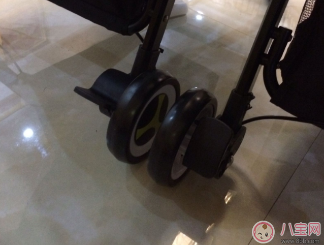 英國Uberchild雙胞胎嬰兒推車怎么樣 雙胞胎嬰兒推車實用嗎 英國Uberchild雙胞胎嬰兒推車怎么樣 雙胞胎嬰兒推車實用嗎
