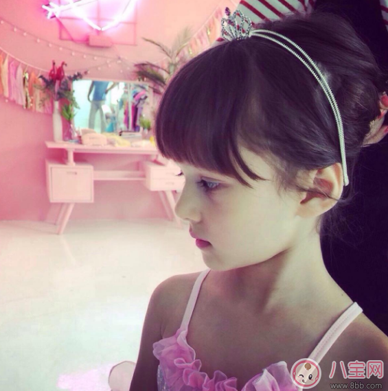 怎么看出孩子長大后是個美人胚子 孩子從小就好看的特征