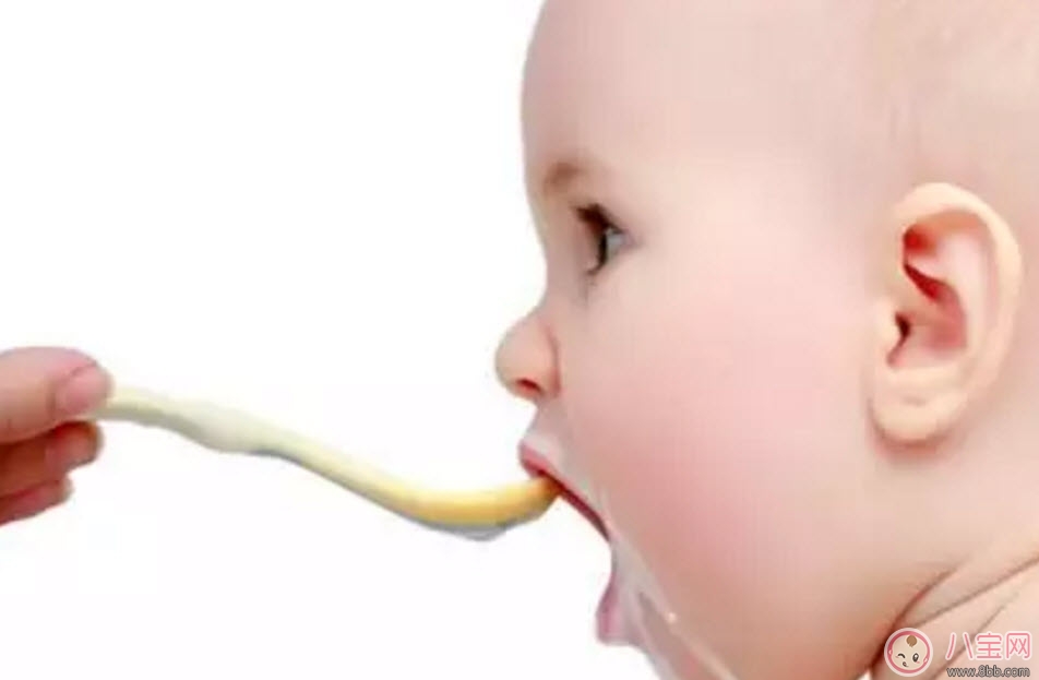 寶寶秋季腹瀉脫水怎么辦 寶寶秋季腹瀉輪狀病毒癥狀治療