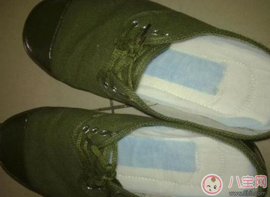 軍訓用衛生巾當鞋墊好嗎 衛生巾當鞋墊的好處