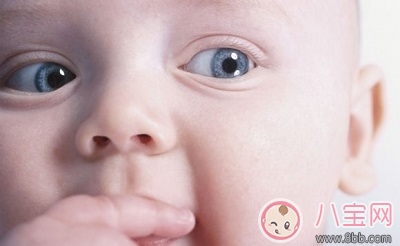 寶寶為什么喜歡啃指甲 小孩愛啃指甲怎么辦