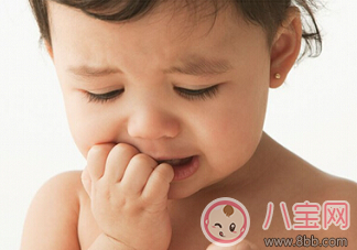 寶寶為什么喜歡啃指甲 小孩愛啃指甲怎么辦