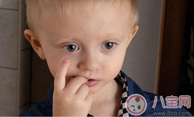寶寶為什么喜歡啃指甲 小孩愛啃指甲怎么辦