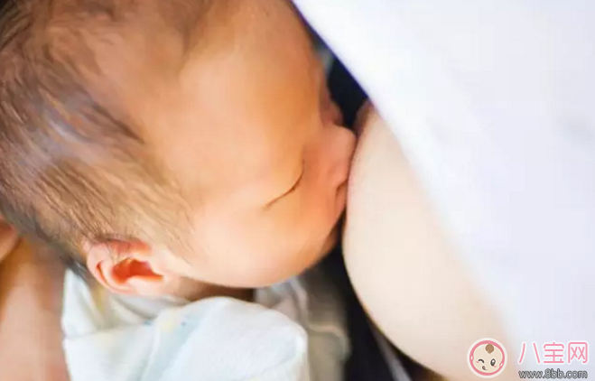 母乳不足的原因現(xiàn)象和對(duì)策 媽媽母乳不足寶寶有哪些表現(xiàn)