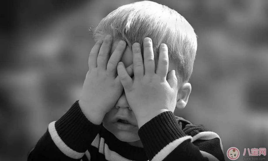 孩子不順著他來就哭 怎么對付無理取鬧的孩子 孩子不順著他來就哭 怎么對付無理取鬧的孩子