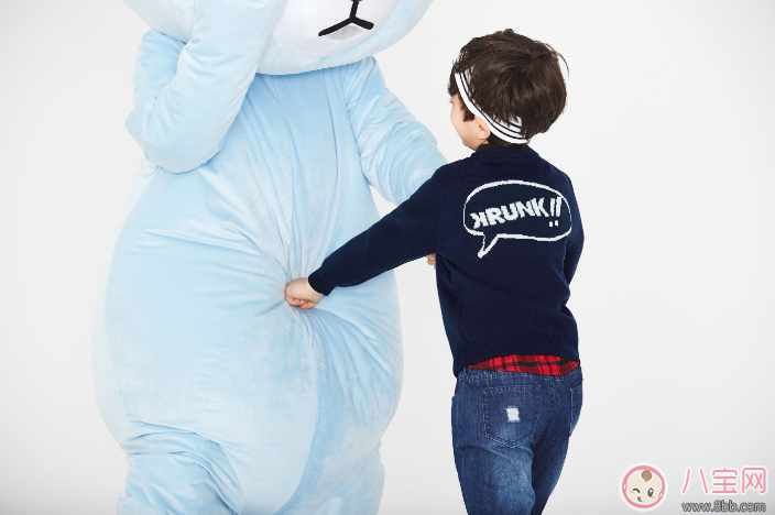 孩子秋季毛衣怎么選 什么牌子的毛衣最適合孩子穿