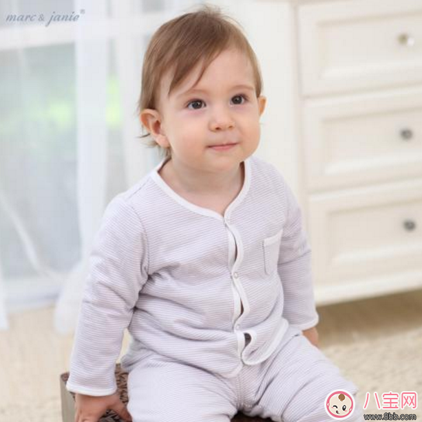 秋季寶寶的皮膚怎么保護(hù)才有效 保護(hù)孩子皮膚誤區(qū)分析