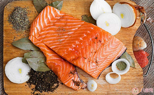 秋季怎么吃最減肥 秋天貼秋膘式減肥方法 秋季怎么吃最減肥 秋天貼秋膘式減肥方法