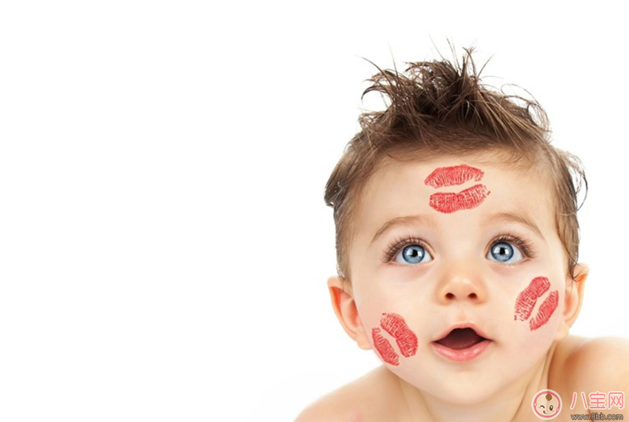 孩子喜歡摸自己的私處是性早熟嗎 怎么讓孩子不這么做