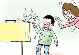 孩子突然被燙傷應該怎么緊急處理 怎么正確處理燙傷傷口