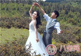 謝娜最新孕照 謝娜懷的是龍鳳胎嗎 謝娜最新孕照 謝娜懷的是龍鳳胎嗎