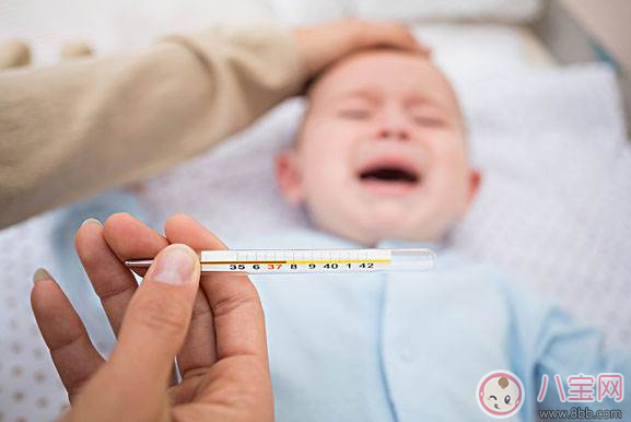 秋季寶寶感冒吃什么藥 秋天孩子感冒了要不要吃藥 秋季寶寶感冒吃什么藥 秋天孩子感冒了要不要吃藥