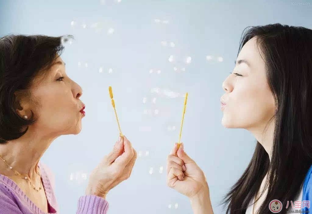 物質(zhì)孝敬婆婆怎么做 婆媳相處有哪些妙招 物質(zhì)孝敬婆婆怎么做 婆媳相處有哪些妙招