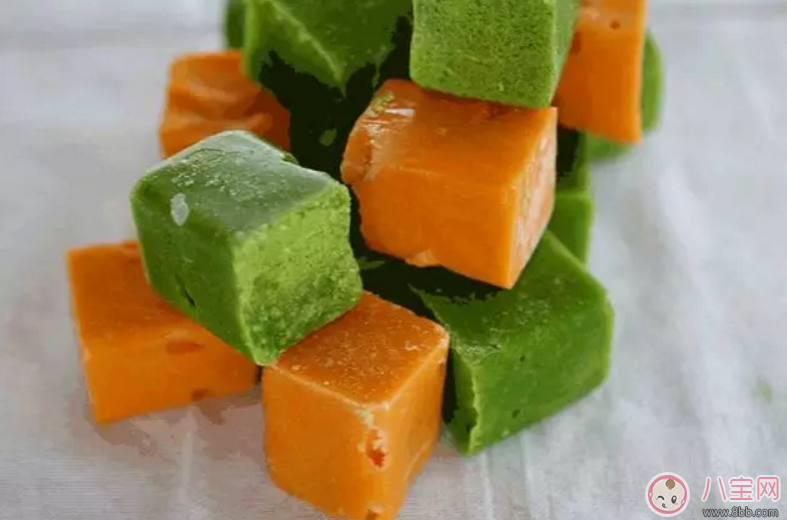 美國GreenSprouts小綠芽硅膠輔食格材質怎么樣 裝輔食脫模方便嗎