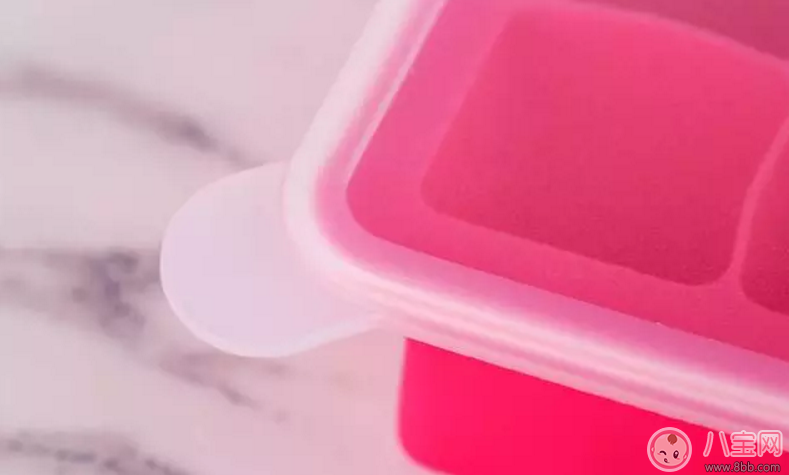美國GreenSprouts小綠芽硅膠輔食格材質怎么樣 裝輔食脫模方便嗎
