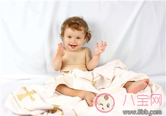 秋季寶寶皮膚干燥是氣候問題嗎 寶寶皮膚保濕怎么做 秋季寶寶皮膚干燥是氣候問題嗎 寶寶皮膚保濕怎么做