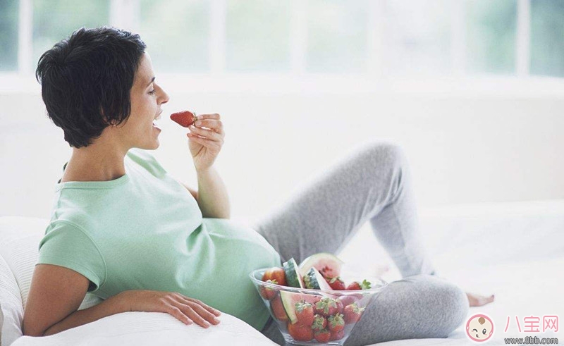 孕期牙齦出血會導致流產嗎 孕期如何正確的護理牙齒