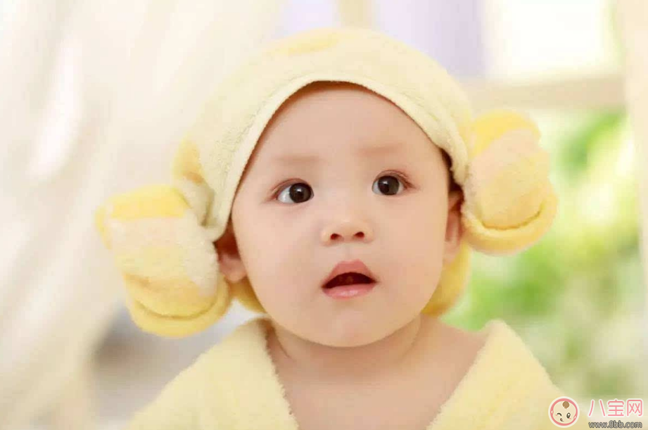 寶寶有口臭怎么調(diào)理 孩子口臭怎么辦 寶寶有口臭怎么調(diào)理 孩子口臭怎么辦