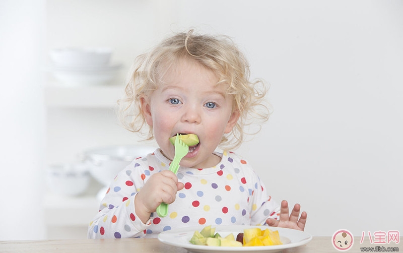 兒童吃水果會性早熟嗎 如何正確的選購寶寶吃的水果