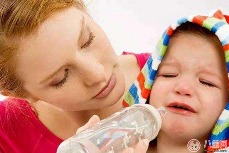 夏天一過寶寶痩一圈是怎么回事 寶寶消化功能不好怎么辦 夏天一過寶寶痩一圈是怎么回事 寶寶消化功能不好怎么辦