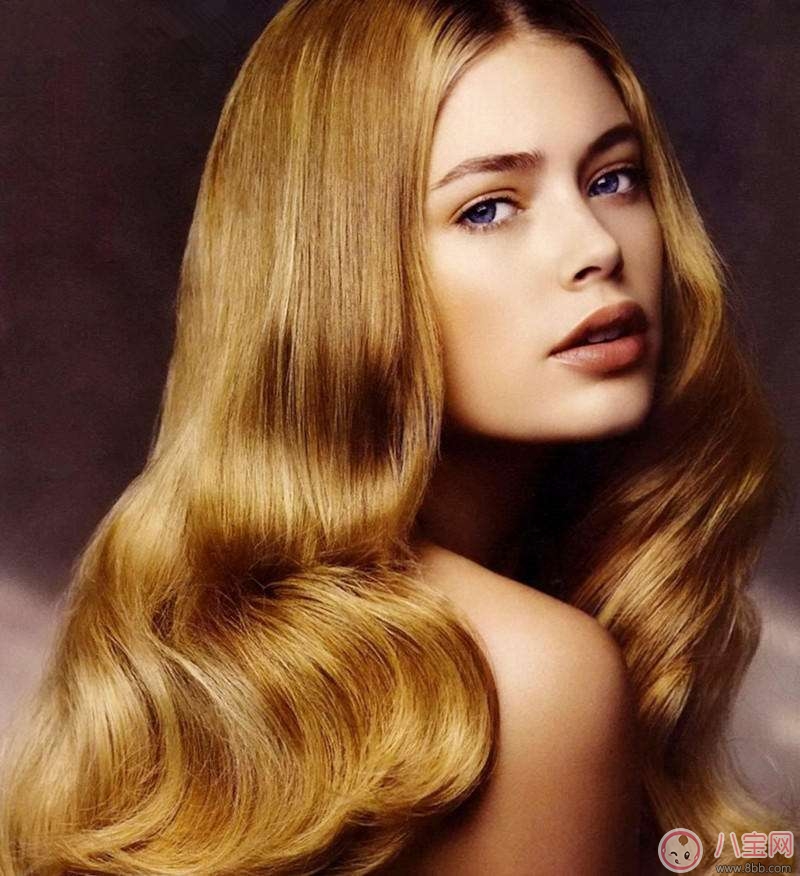 為什么秋季頭發容易靜電 如何應對頭發靜電問題 為什么秋季頭發容易靜電 如何應對頭發靜電問題