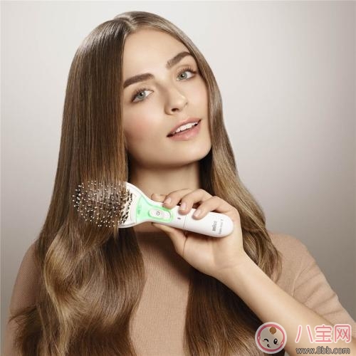 為什么秋季頭發容易靜電 如何應對頭發靜電問題 為什么秋季頭發容易靜電 如何應對頭發靜電問題