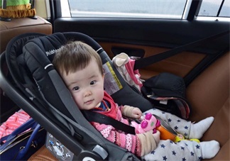 國慶出行孩子發燒了怎么辦 孩子旅途突發疾病治療方案