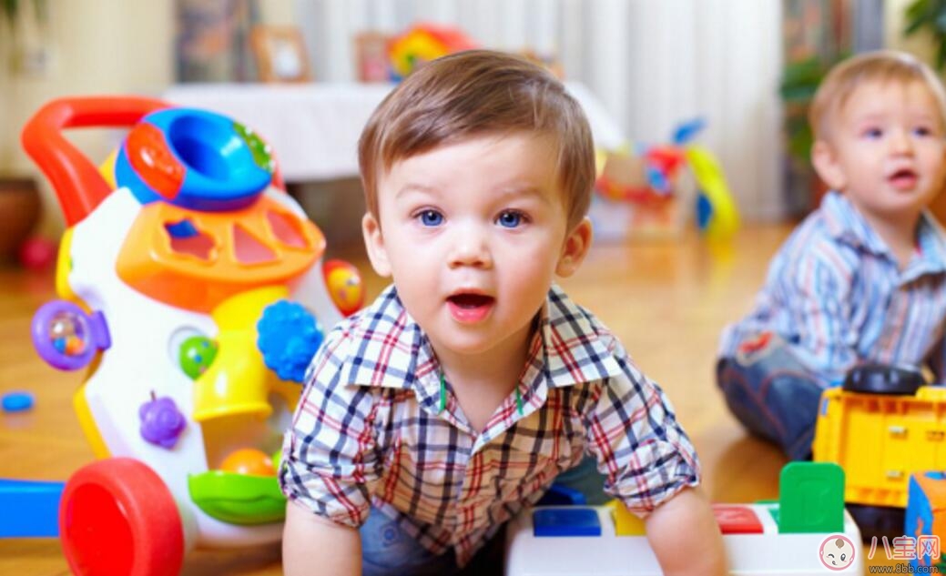 哪些物品能夠保護寶寶安全 家庭生活要給寶寶準備哪些東西