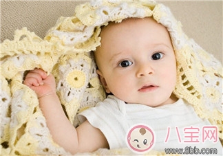 秋季寶寶皮膚干燥怎么辦 預防皮膚干燥如何飲食