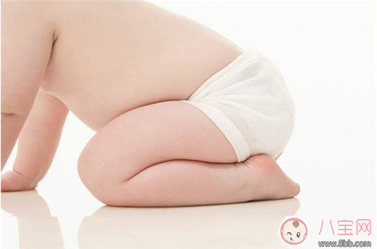 寶寶什么時候穿內褲最好 給孩子穿內褲的原因是什么 寶寶什么時候穿內褲最好 給孩子穿內褲的原因是什么