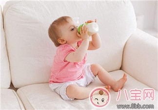 夜間哺乳對寶寶有哪些影響 如何斷絕夜間哺乳 