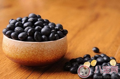 教你催奶湯品下奶鯽魚湯 多種做法輪著來營養不重樣 教你催奶湯品下奶鯽魚湯 多種做法輪著來營養不重樣