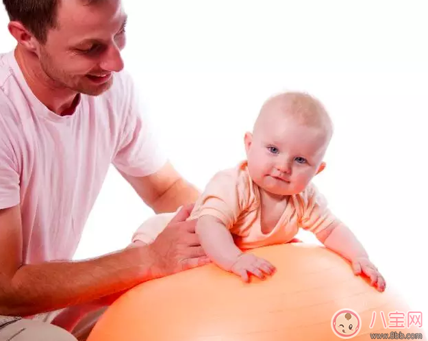 孩子莫名其妙就在哭是因為脹氣嗎 怎么知道孩子脹氣的主要原因