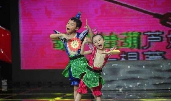 周漾玥哥哥是誰叫什么名字 周漾玥哥哥王梓豪演過什么電視節目嗎