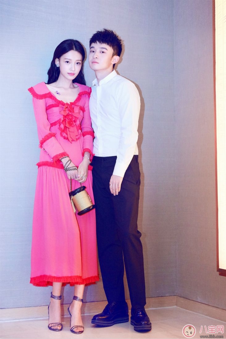 孫怡產后出院照片 產后如何保養護理身體 孫怡產后出院照片 產后如何保養護理身體