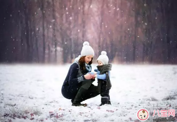 怎么感受寶寶穿衣體溫合不合適 寶寶穿衣溫度公式怎么算