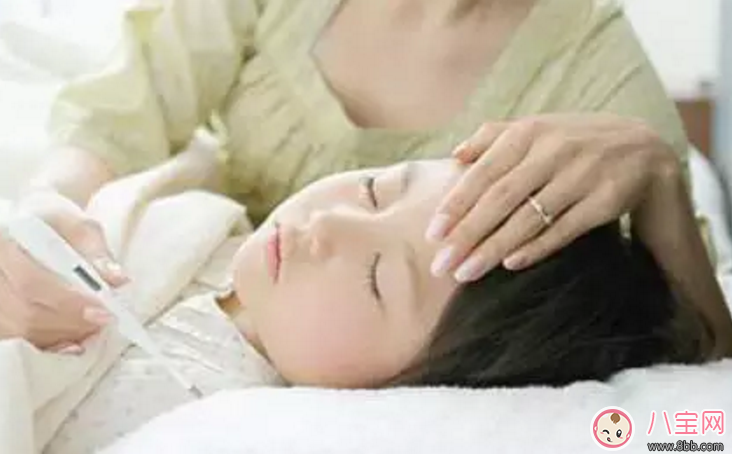 怎么感受寶寶穿衣體溫合不合適 寶寶穿衣溫度公式怎么算