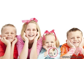 如何讓寶寶感覺快樂 怎么做增加和寶寶的互動 如何讓寶寶感覺快樂 怎么做增加和寶寶的互動