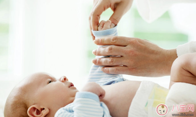 冬天寶寶皮膚過敏怎么辦 冬天寶寶皮膚過敏如何護理