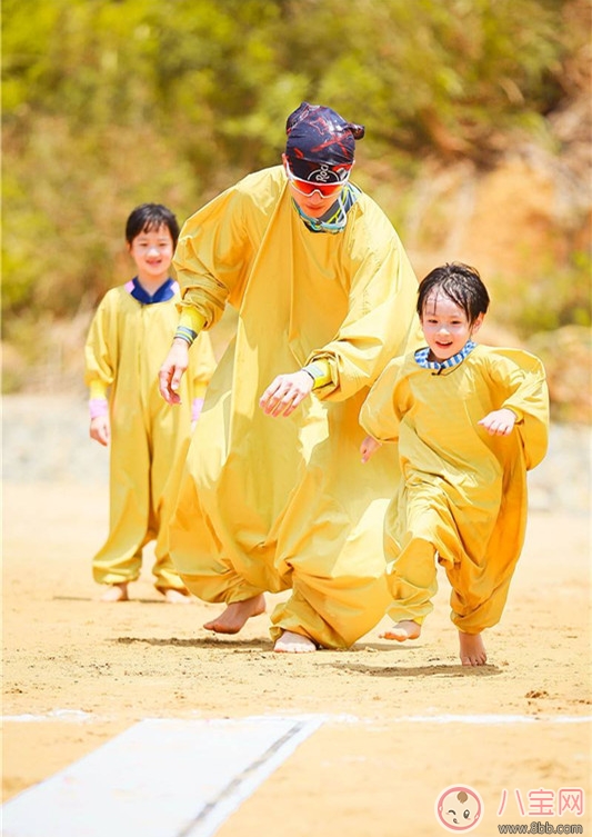 為什么吳尊不嬌慣孩子 怎么做才是真正的富養(yǎng)孩子 為什么吳尊不嬌慣孩子 怎么做才是真正的富養(yǎng)孩子