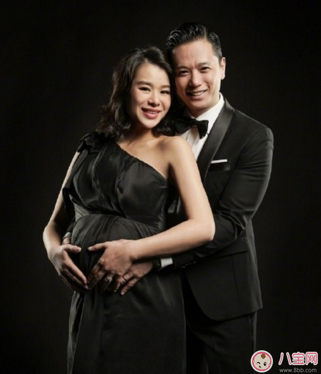 胡杏兒生的是女兒還是兒子 胡杏兒在哪里坐月子