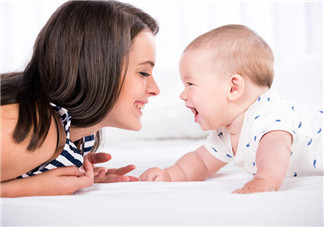 經常給孩子掏耳朵好不好 給孩子使用耳機會影響聽力嗎