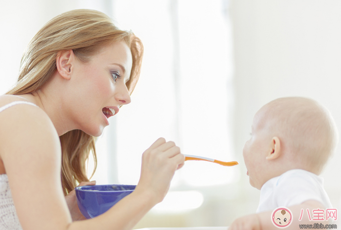 寶寶吃飯的五個誤區 寶寶吃飯的壞習慣有哪些
