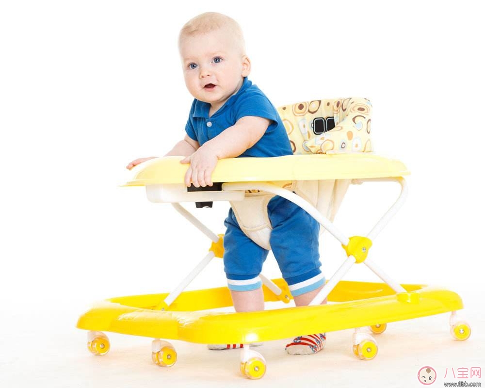 寶寶走路姿勢不良怎么調(diào)整 如何改善寶寶的走路姿勢