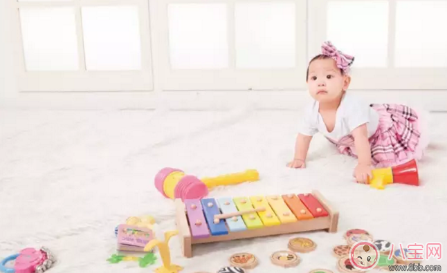 6-7個月的寶寶早教游戲方法 6-7個月的寶寶早教方案