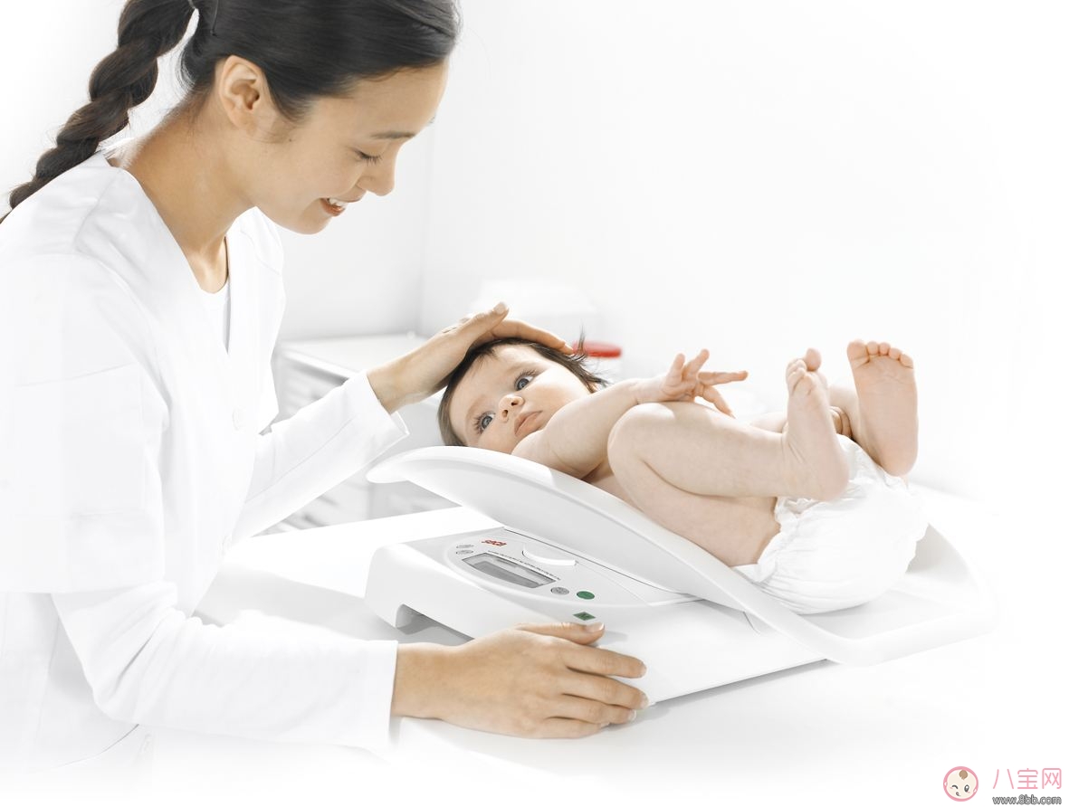 寶寶滿月體檢項目有哪些 嬰兒體檢前需要做什么準備