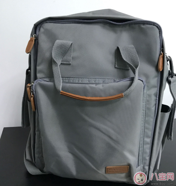 五個小卡車媽咪包怎么樣 五個小卡車媽咪包能裝多少東西